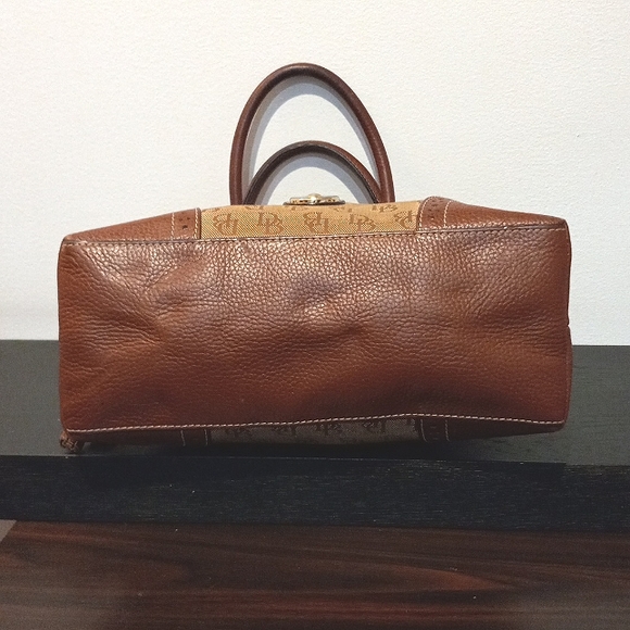 Dooney & Bourke bag - Picture 8 of 13